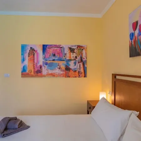 Casa Ostoja - Heated Pool & Spacious 度假居