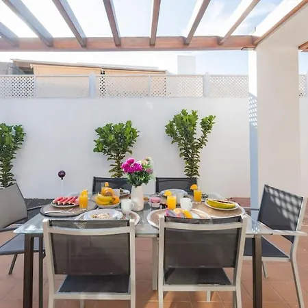 Casa Ostoja - Heated Pool & Spacious Holiday home *