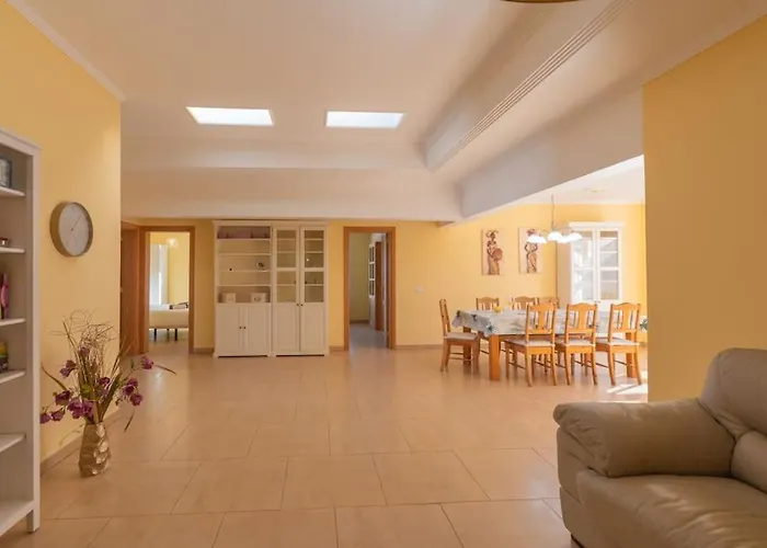 Casa Ostoja - Heated Pool & Spacious Playa Blanca (Lanzarote)