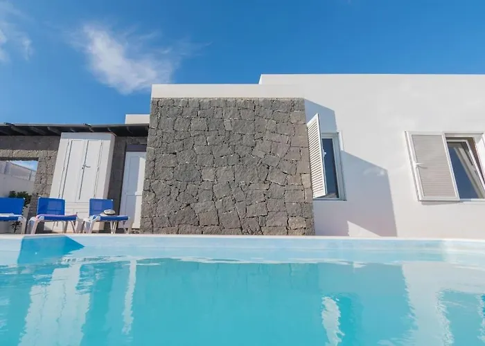 Casa Ostoja - Heated Pool & Spacious