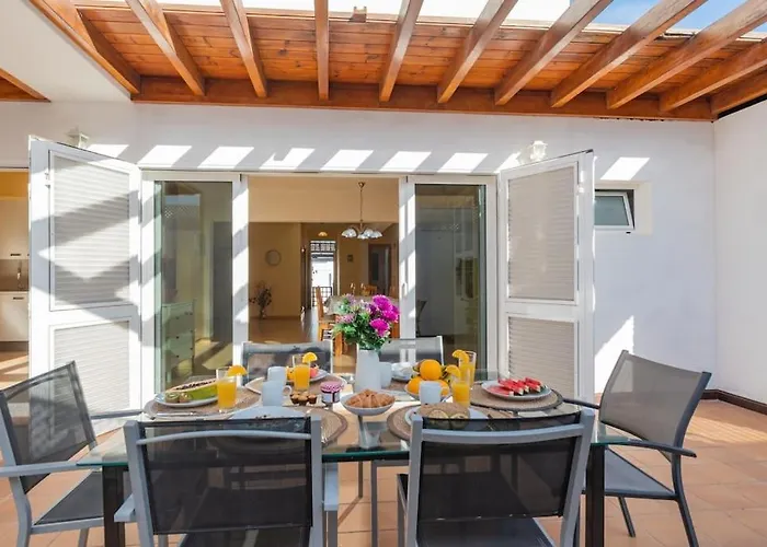 Casa Ostoja - Heated Pool & Spacious 度假居