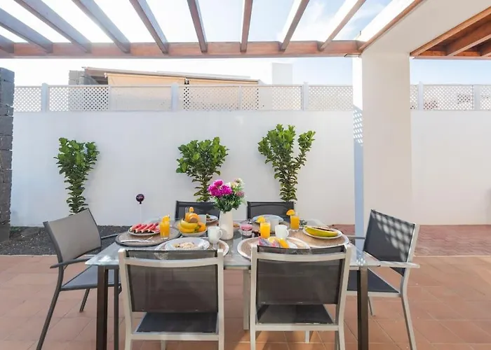 Casa Ostoja - Heated Pool & Spacious 度假居 *