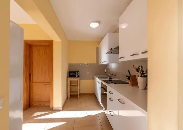 Casa Ostoja - Heated Pool & Spacious 普拉亚布兰卡